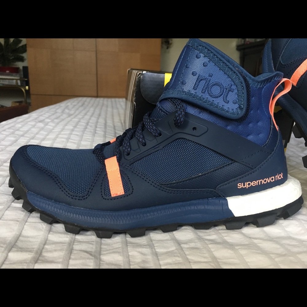Adidas Boost Supernova Riot sz 6.5 - Picture 2 of 7